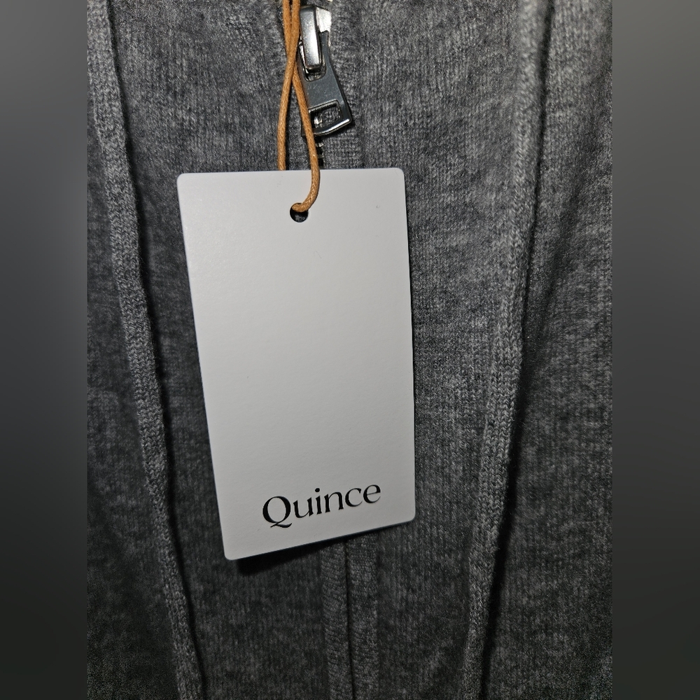 Quince Mongolian Cashmere Full-Zip Hoodie, Size Medium, Heather Grey, NWT - Picture 9 of 11